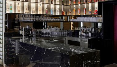 Neolith - restaurace Karlovy Vary